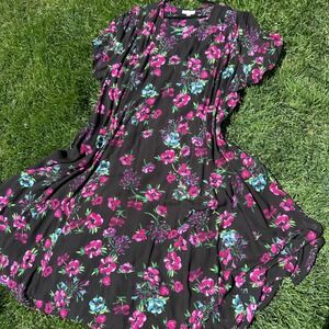 Woman Within Black Floral V-Neck Short Sleeve Crinkle Crepe Dress Plus Size